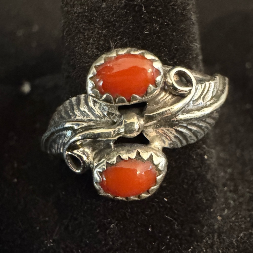 Elegant sterling Silver and Red coral native made Ring